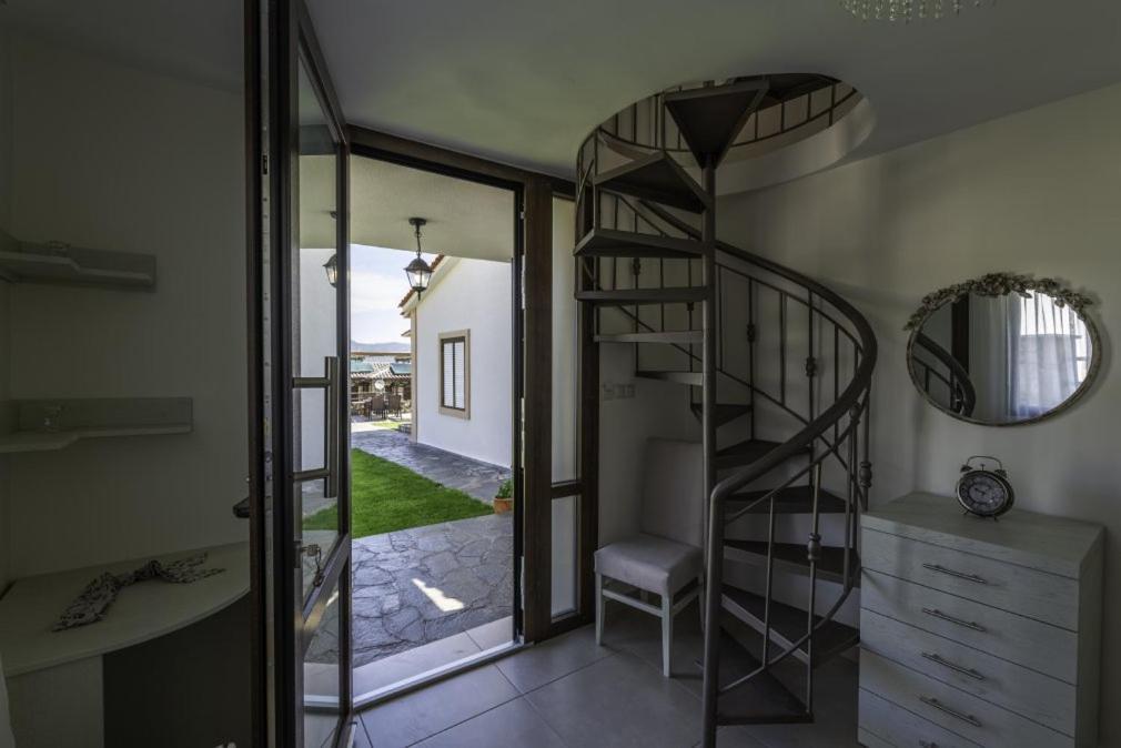 סקאלה פוטאמיאס Annas Villa מראה חיצוני תמונה